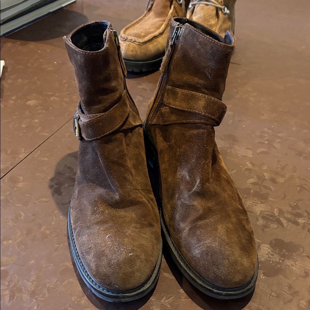 Aquatalia Brown Suede Heeled Boots